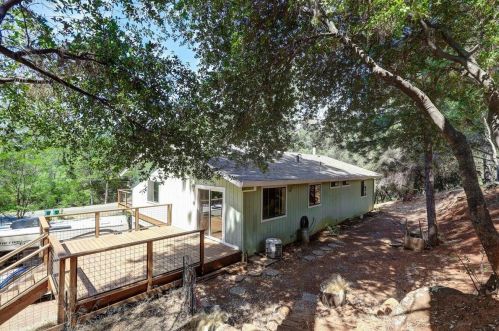 16822 Patricia Way, Grass Valley CA  95949-7228 exterior