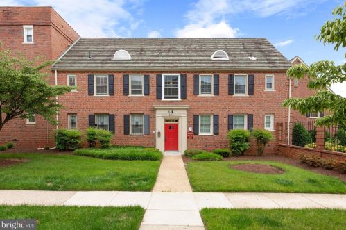 2012 Fort Davis St, Washington, DC 20020-1334