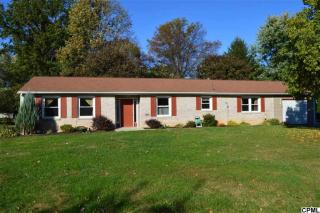 104 Flamingo Dr, Navy Sup Dpt, PA 17055-5775