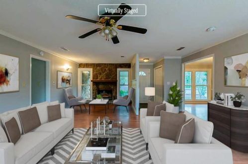 1952 Scarbrough Dr, Stone Mountain, GA 30088-4422