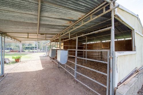 20235 Guffy Ln, Wildomar CA 92595-8798 exterior