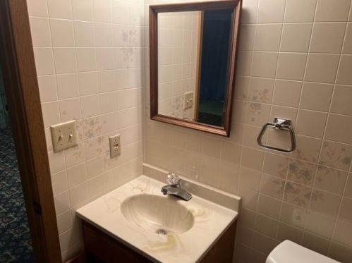 713 Lincoln St, Waupun WI  53963-1730 exterior