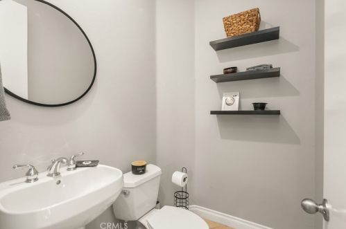 55154 Laurel Vly, La Quinta CA  92253-5639 exterior