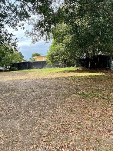 48 Columbus St, Beverly Hills FL  34465-3603 exterior