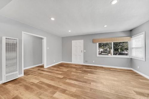 1477 Lemon Ave, Long Beach CA  90813-2158 exterior