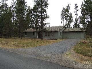 17390 Killdeer Dr, Bend, OR 97707-2313