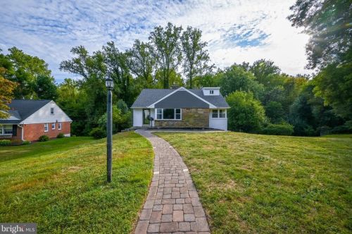 37 Stoney Run Rd, Wilmington, DE 19809-2036
