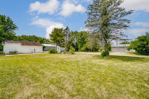 7186 National Rd, Brookville OH  45309-8784 exterior