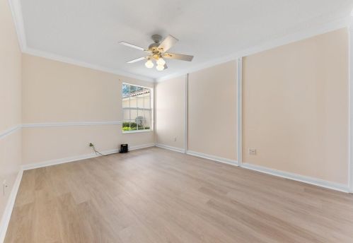 7854 Pine Island Way, West Palm Beach FL  33411-5818 exterior
