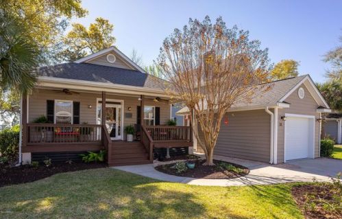33 White Pond Blvd, Beaufort, SC 29902-3335