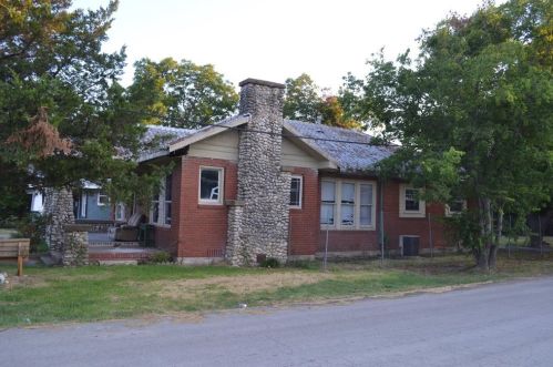 1804 Walnut St, Greenville TX  75401-3043 exterior