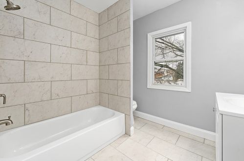 2621 Grandview Ave, Mckeesport PA  15132-7831 exterior