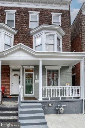 1205 Walnut St, Harrisburg PA  17103-2238 exterior