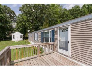 4 Lamprey River Park, Newmarket, NH 03857-1721