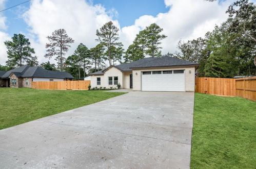 13096 Mill Creek Dr, Plantersville, TX 77363-1496