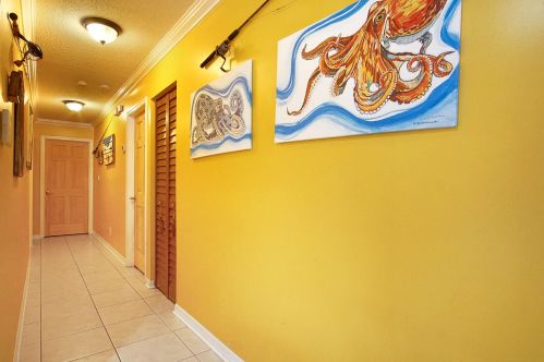 1603 Laurel Leaf Ln, Fort Pierce, FL 34950-5287