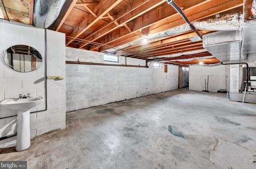 2345 Carlisle Pike, Hanover PA  17331-8777 exterior