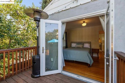 4434 Albert St, Oakland CA 94619-2721 exterior