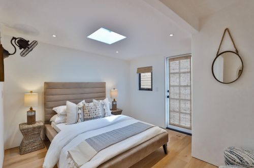 4215 Dawes St, San Diego CA  92109-4158 exterior