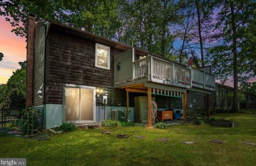 7004 Plantation Forest Dr, Spotsylvania VA  22553-7767 exterior