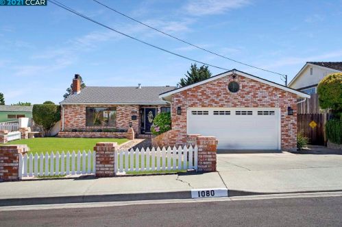 1080 Amend St, Pinole, CA 94564-2506