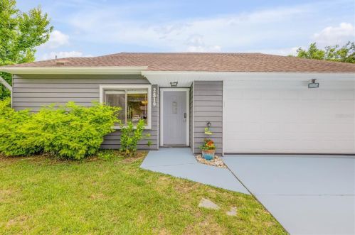 2819 Silver Palm Dr, Edgewater FL 32141-5501 exterior