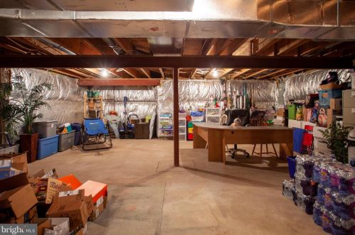 403 Stratford Ct, Lansdale PA  19446-6374 exterior