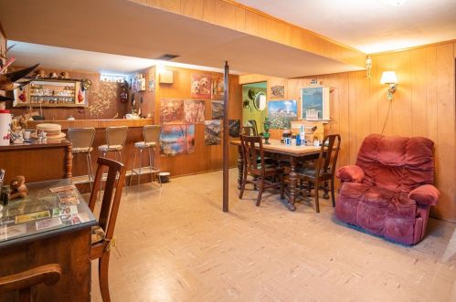 917 Jefferson St, West Bend WI  53090-1419 exterior