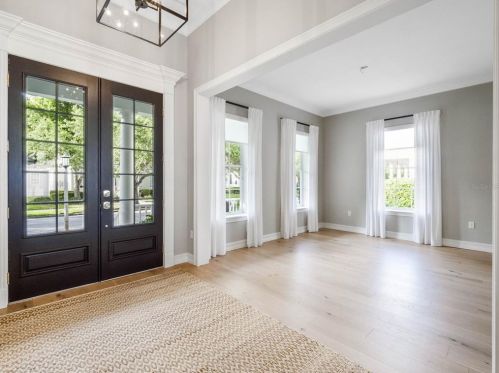 1070 Nash Dr, Kissimmee FL  34747-4319 exterior