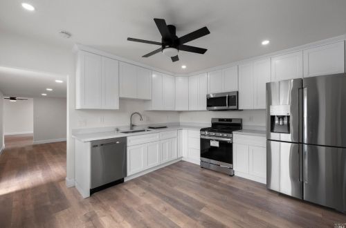 2431 Guerneville Rd, Santa Rosa CA  95403-4101 exterior