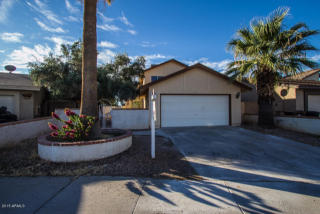 8123 Shangri La Rd, Peoria, AZ 85345-1042