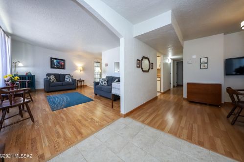 6989 Casey Pl, Tucson, AZ 85730-2351