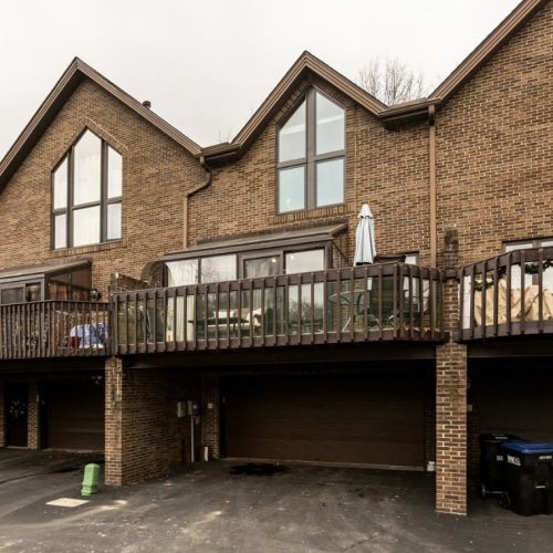 10064 Mansion Dr, Gibsonia PA  15044-7478 exterior