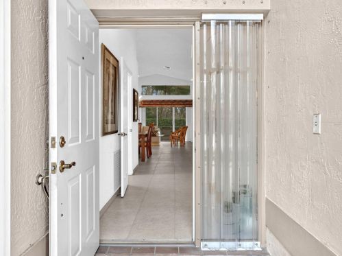 6840 Lismore Ave, Boynton Beach FL  33437-6441 exterior