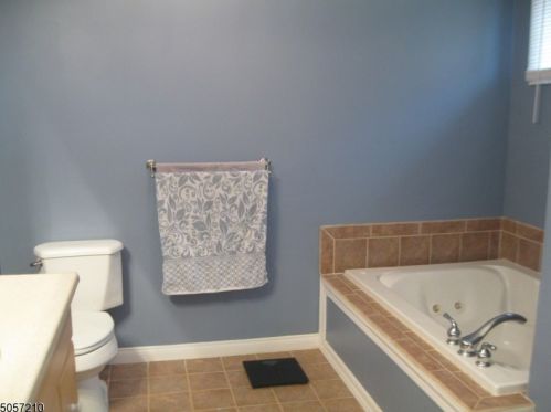 104 Haggerty Rd, Wantage NJ  07461-2707 exterior