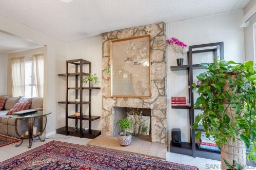 7043 Bobhird Dr, San Diego CA 92119-1403 exterior