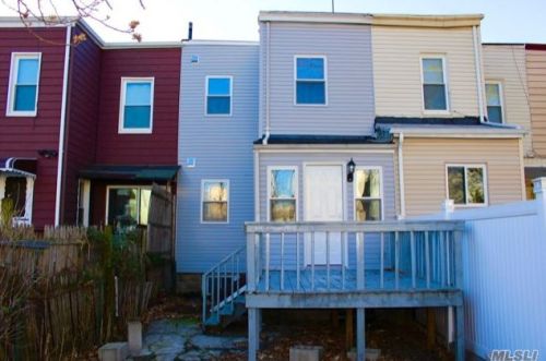 91-21 90th St, Jamaica, NY 11421-1329