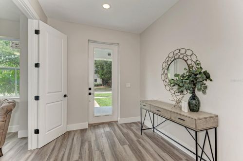 1791 40th Ave, Saint Petersburg, FL 33714-4628