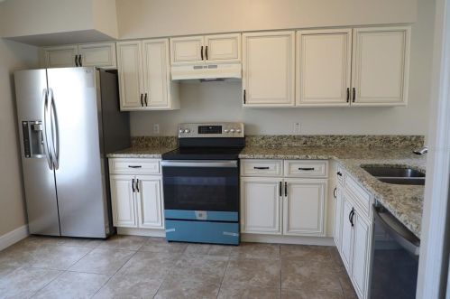 2520 Chatham Cir, Kissimmee, FL 34746-5145