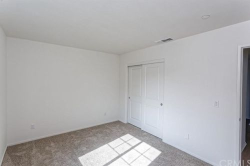 670 Bowen Rd, Perris CA  92570-3400 exterior