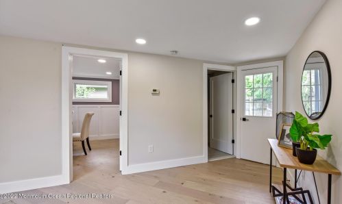 95 Roosevelt Cir, Tinton Falls NJ  07701-5824 exterior