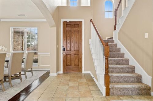 1607 Maxwell Ct, Euless TX  76039-2400 exterior