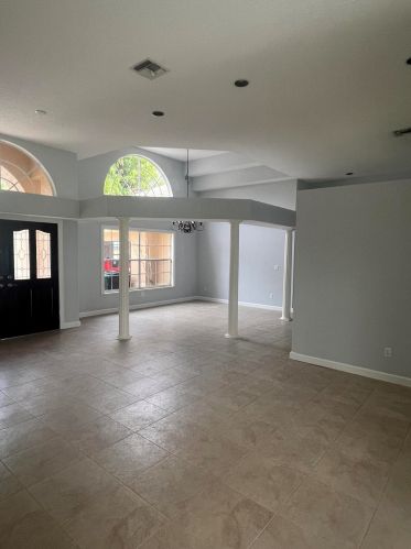 1306 Cottonwood Cv, Fort Pierce FL  34986-2002 exterior