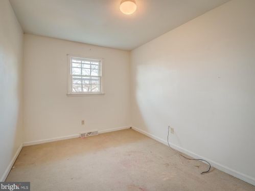 20 Coventry Ct, Fredericksburg VA  22405-2759 exterior