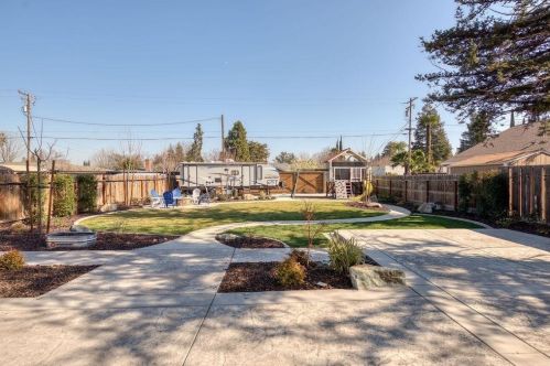 2440 Greenboro St, Turlock CA  95382-1433 exterior