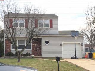 8460 Wyndam Rd, Camden, NJ 08109-3220