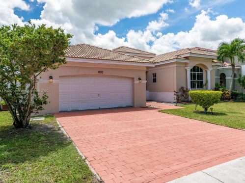 16230 36th St, Hollywood FL  33027-4519 exterior