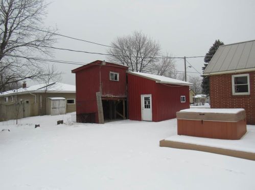 1341 Wilson St, Niagara, WI 54151-1027
