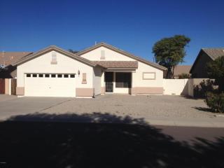 4258 Harrison St, Gilbert, AZ 85295-7752