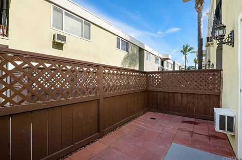 6602 Beadnell Way, San Diego CA 92117-5100 exterior